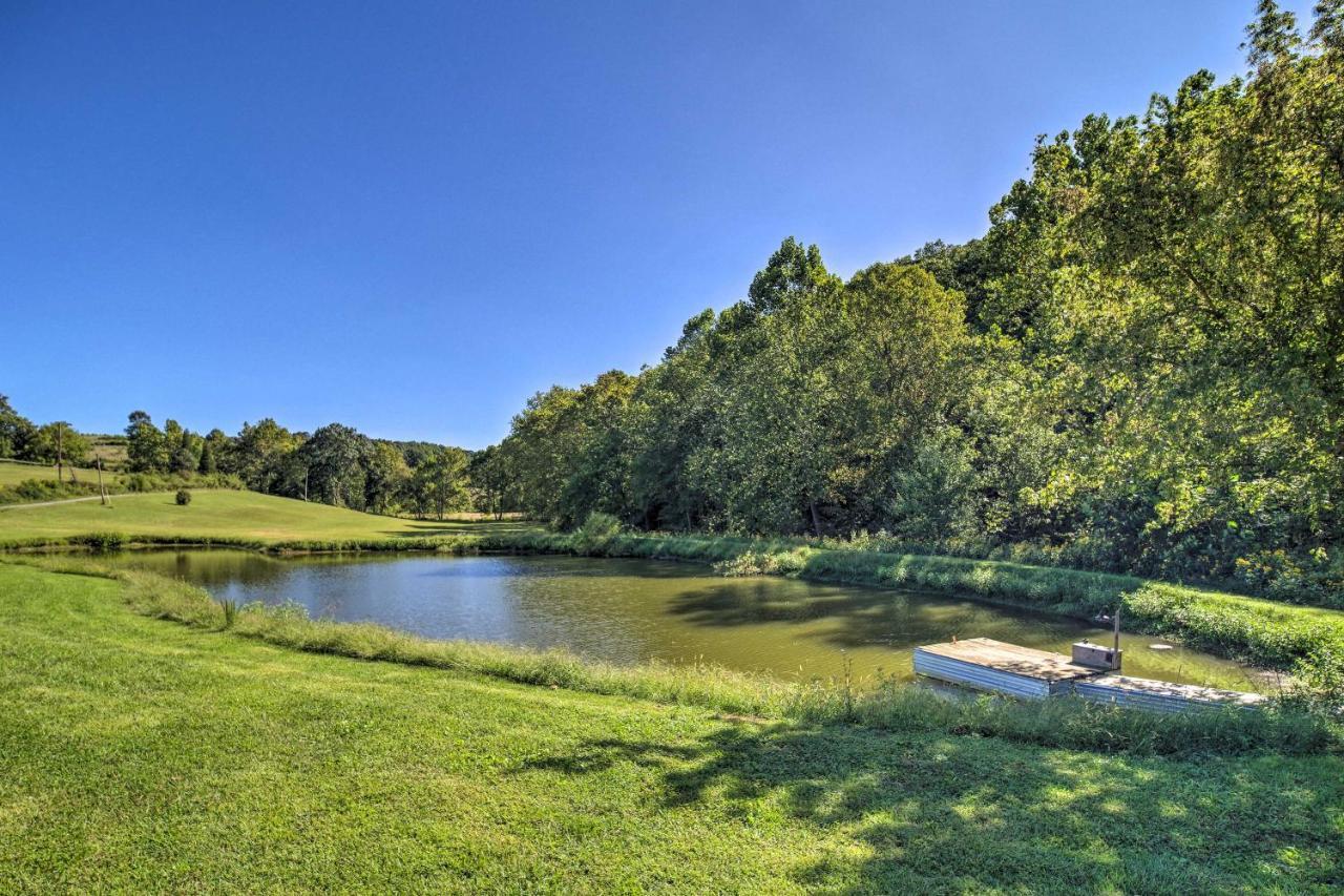 Rogersville Barn Apartment On 27 Acres With Pond! Extérieur photo